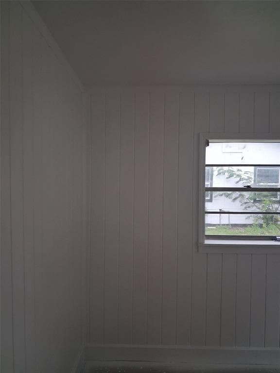 Building Photo - 209 Bayshore Dr