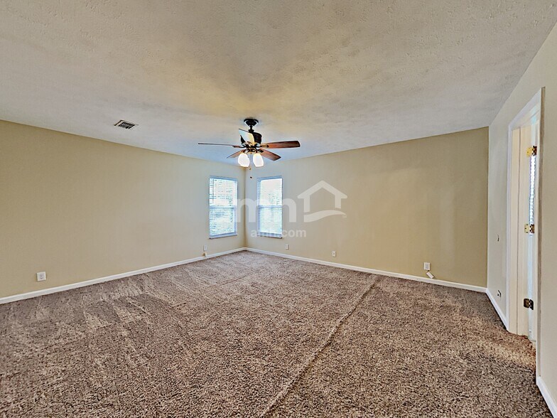 Building Photo - 3333 Cain Harbor Dr