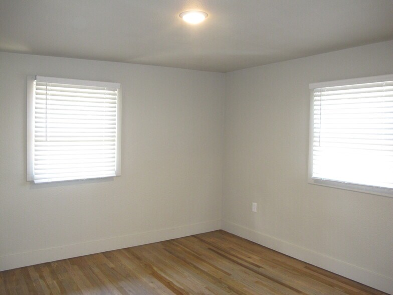 Building Photo - 2501 Monument Rd