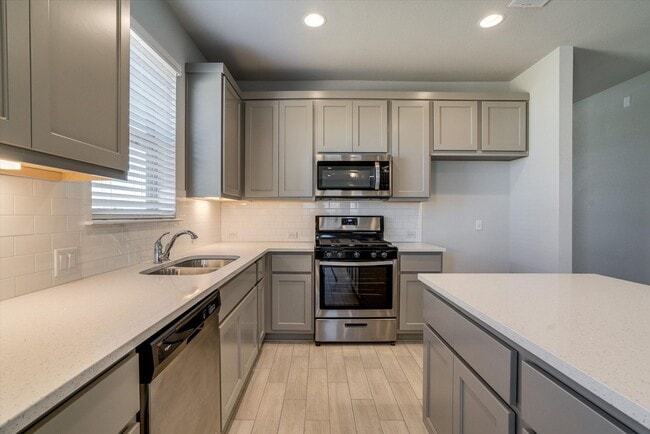 Building Photo - 2705 Brushwood Mdw
