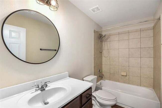 Building Photo - 6404 Macroom Meadows Ln