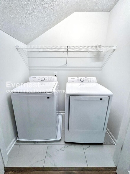 Building Photo - 211 Ansley Wy