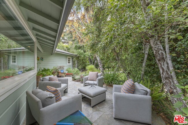 Building Photo - 354 14th St