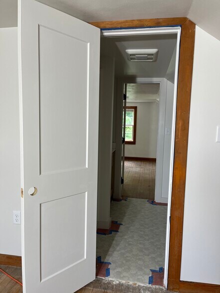 Building Photo - 916 High St