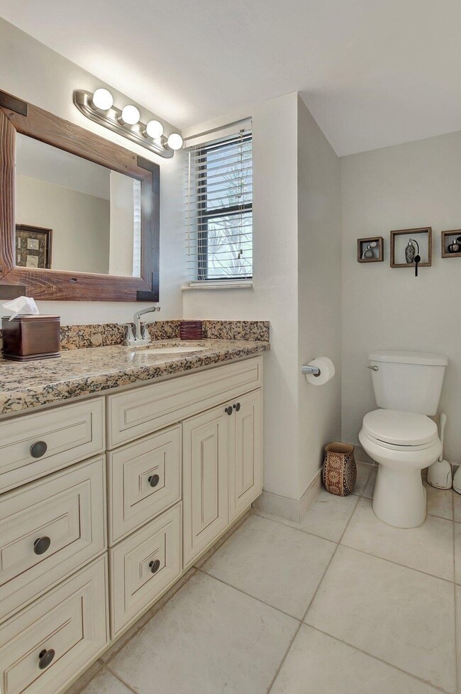 Building Photo - 5901 Camino Del Sol
