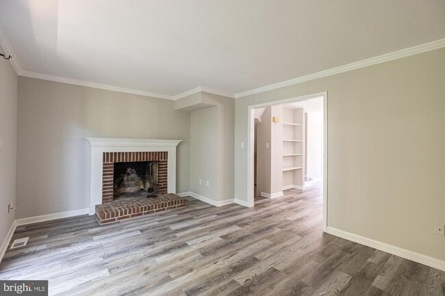 Building Photo - 1204 N Wayne St