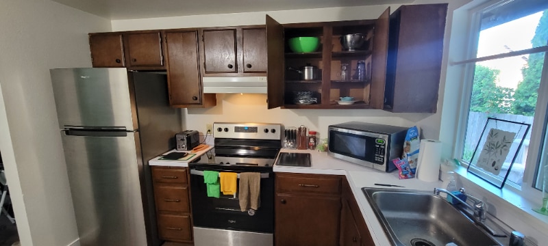 Building Photo - 2201 Happy Ct