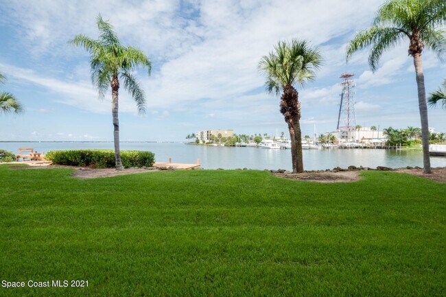Building Photo - 3873 S Banana River Blvd