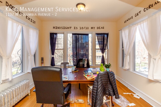 Building Photo - 1137 W Columbia Ave