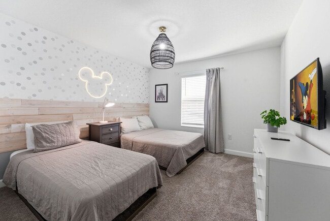 Building Photo - 4224 Paragraph Dr