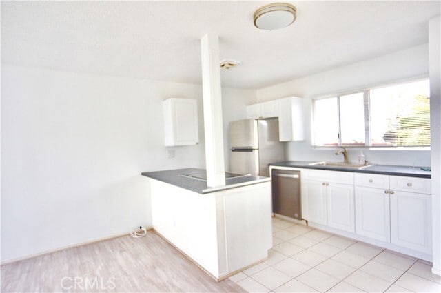 Building Photo - 462 Seaward Rd