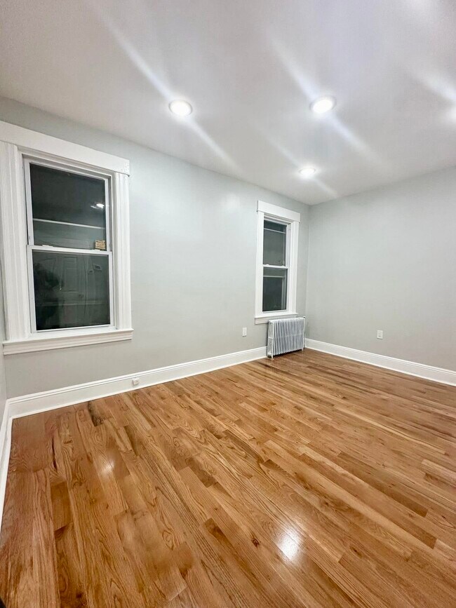 Building Photo - 469 Avenue A