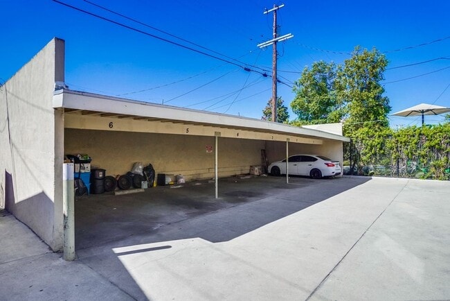 Interior Photo - Gated, Mid-Century Multi-Family Property near Metro Access and Victoria Park