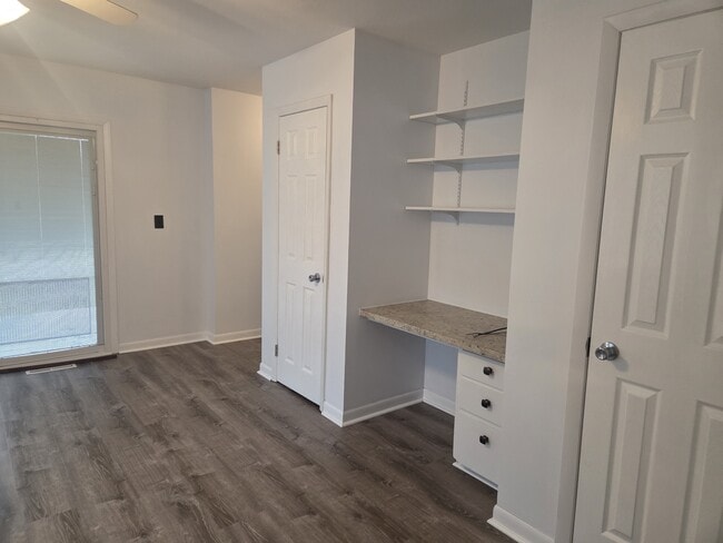 Building Photo - 9742 Port Sheldon St