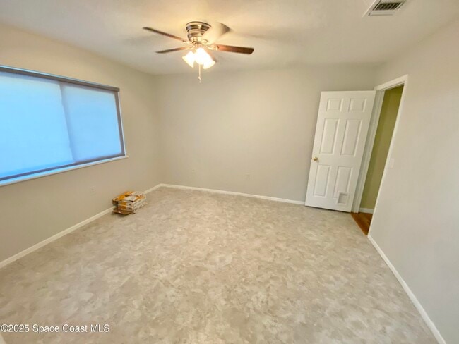 Building Photo - 784 Alcazar Ave