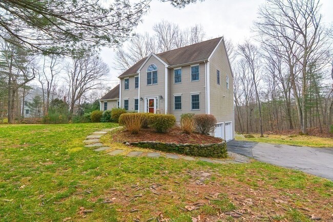 Building Photo - 173 East St