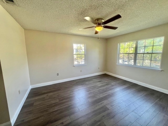 Building Photo - 2208 Clubside Dr