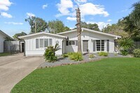 Building Photo - 4414 Gardendale Dr