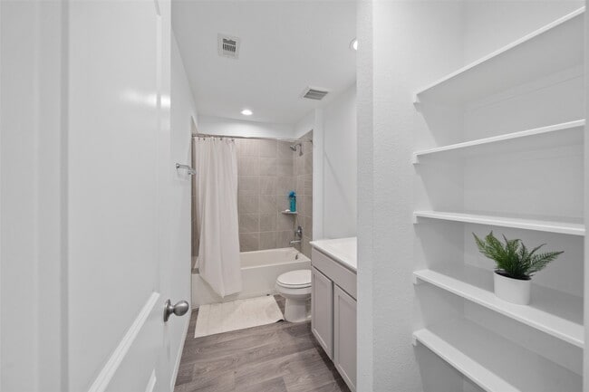 Building Photo - 22250 Palladium Dr