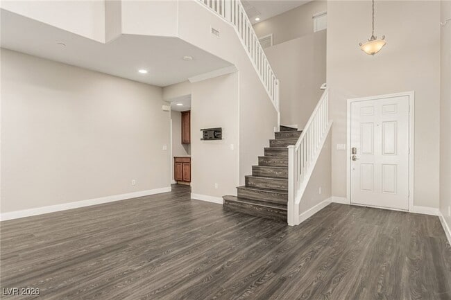 Building Photo - 788 Forest Peak St