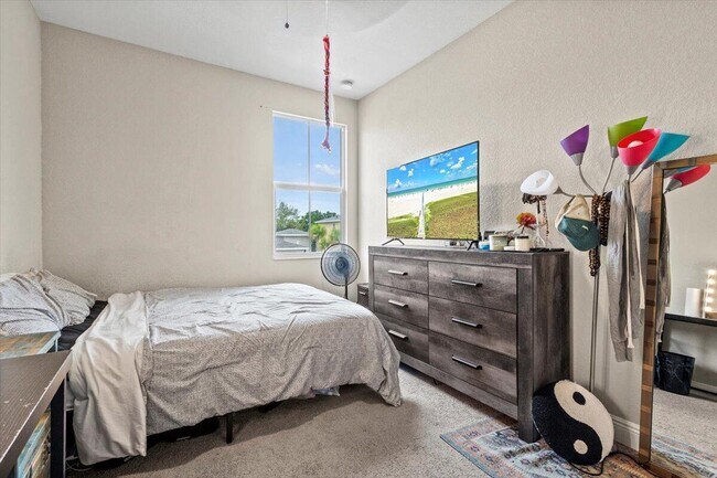 Building Photo - 1766 NW Cataluna Cir