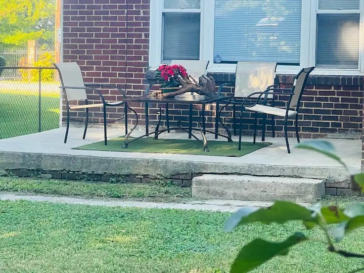 Building Photo - 507 Bennett St