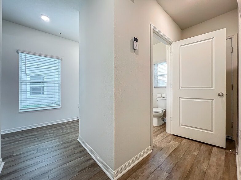 Building Photo - 3769 Hampton Chase Ln