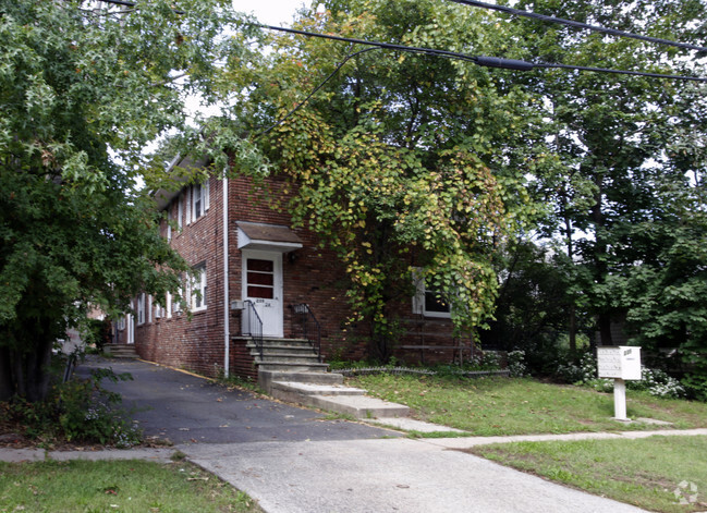 Primary Photo - 239 Montgomery St