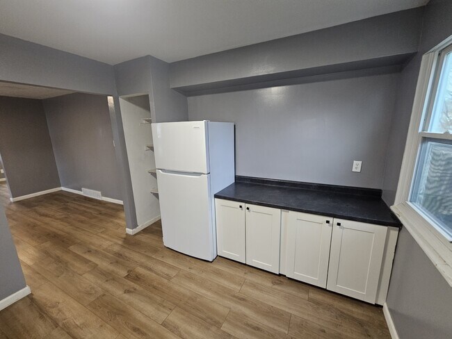 Building Photo - 7305 Carson Ave