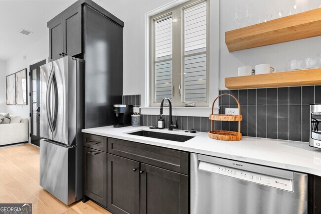 Building Photo - 245 Rolison Wy