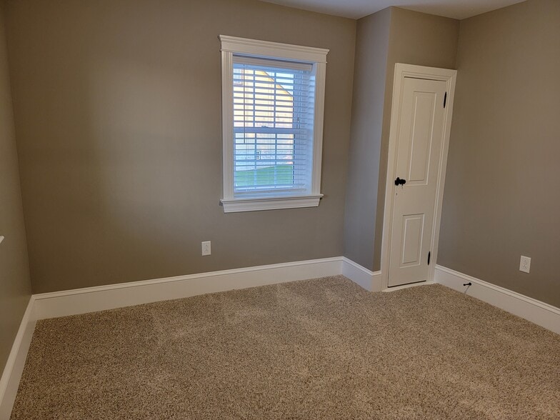 Building Photo - 3945 Conrad Weiser Pky