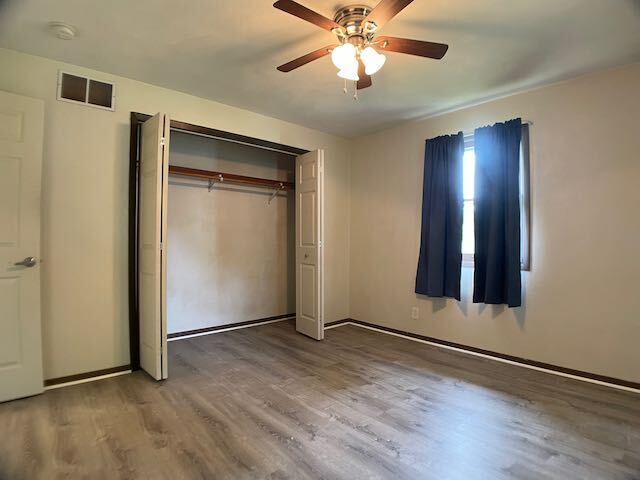 Building Photo - Duplex unit in Hanna City