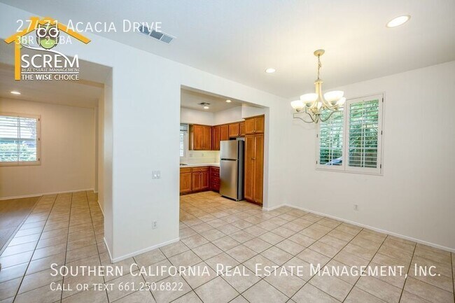 Building Photo - 27471 Acacia Dr