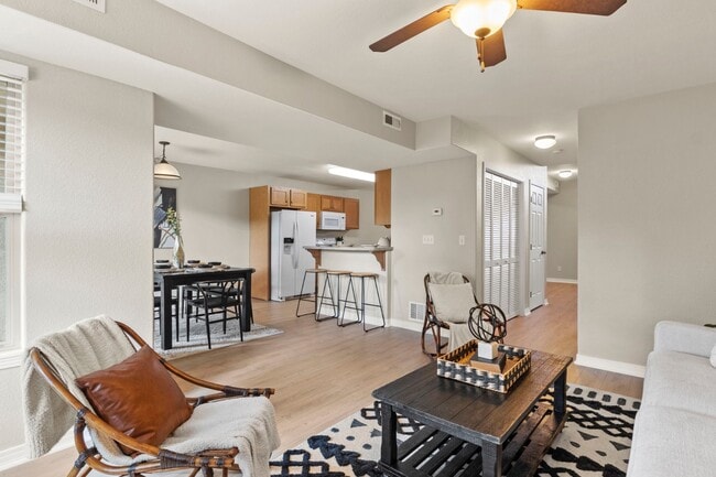 Building Photo - 4109 Sunny Vista Heights