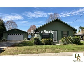 Building Photo - Lakefront-Remodeled 2 Bed, Garage, Wood Fl...