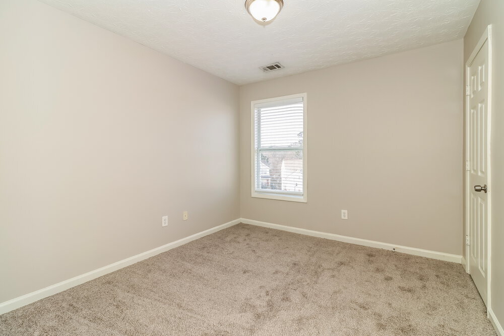 Building Photo - 1583 Thornwick Trace