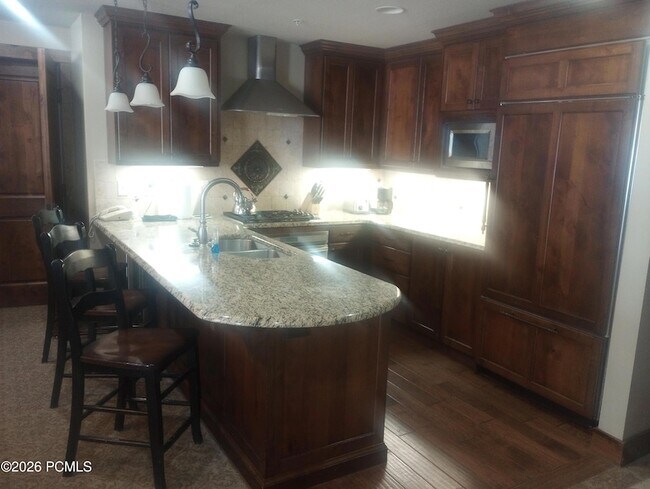 Building Photo - 3551 N Escala Ct