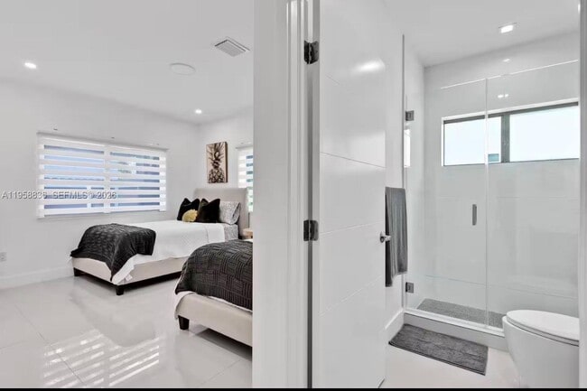 Building Photo - 9958 SW 216th St