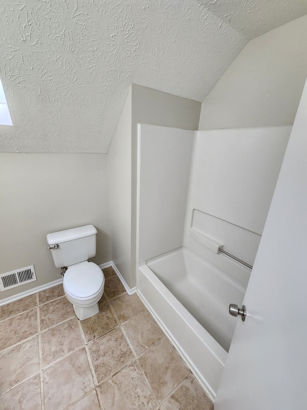 Building Photo - 5324 Coventry Ct