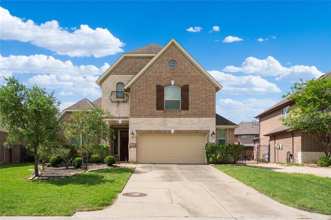 Primary Photo - 27 S Greenprint Cir