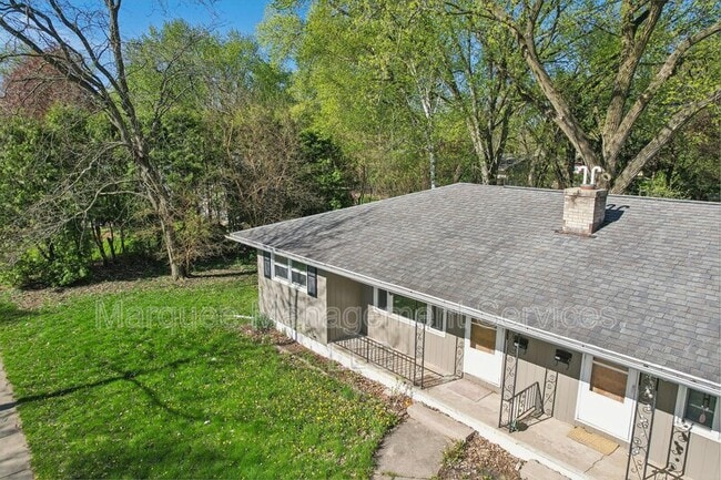 Building Photo - 4903 Camden Rd