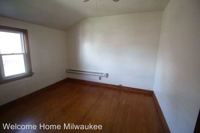 Building Photo - 4703 N 39th St