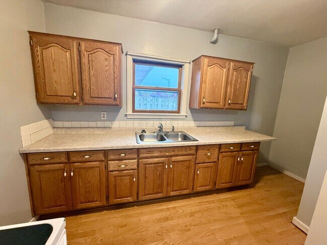 Building Photo - 3 Bed 1 Bath Single Family Home in Wausau