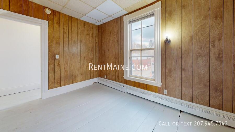 Building Photo - 53 Parker St