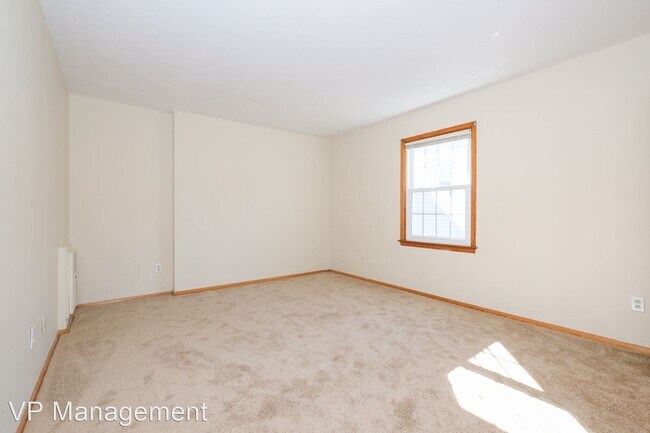 Building Photo - 1 br, 1 bath House - 80 Brush Hill Unit 48