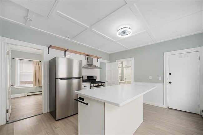 Building Photo - 149 Pomona Ave