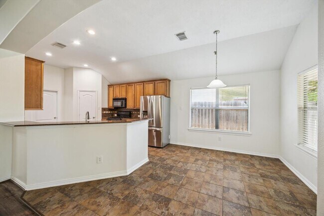 Building Photo - 6949 Hamilton Falls Ln