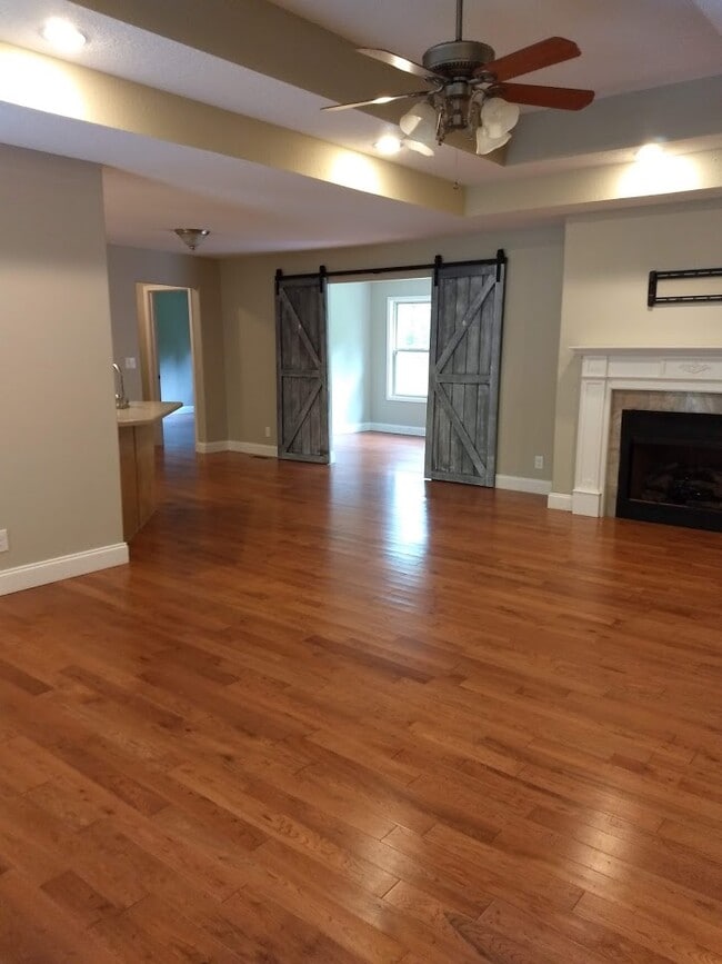 Building Photo - 6345 Osage Rd