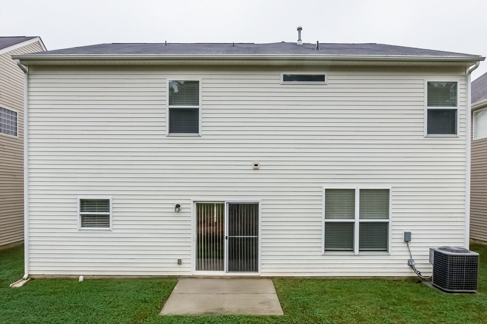 Building Photo - 3906 Herkimer Dr