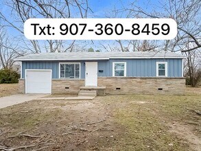 Building Photo - 5210 N Johnstown Ave